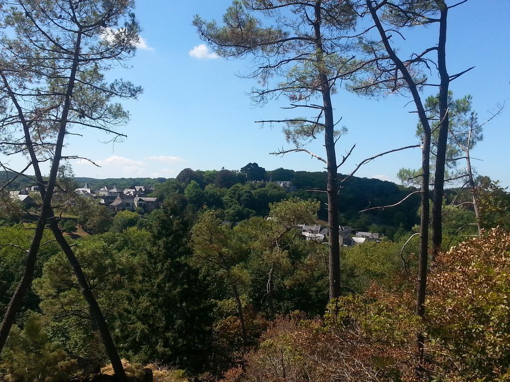 Un Weekend a Rochefort-en-Terre Hotel Buitenkant foto